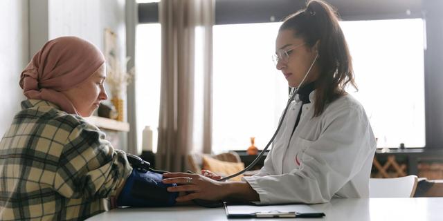 Je suis trop petite pour lutter contre le système